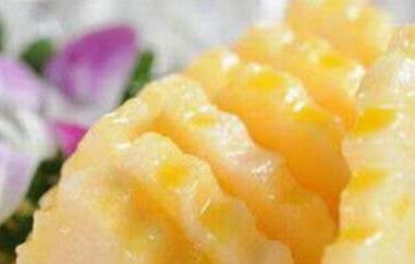 菠萝为什么要用盐水泡 菠萝为什么要用盐水泡一下泡多久