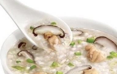 白菜香菇粥的功效与营养价值 白菜香菇粥的功效与营养价值与禁忌