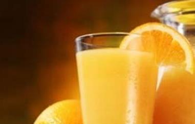 橙子水的功效与作用 橙子水的功效与作用及禁忌