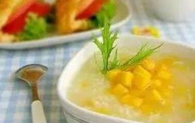 大米白糖冰粥的做法和好处（大米冰糖粥的功效）