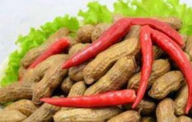 每天吃花生有什么好处（每天吃花生有什么好处与坏处）