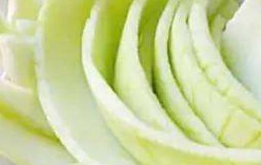 西瓜皮煮水的步骤教程（西瓜皮煮水的步骤教程窍门）