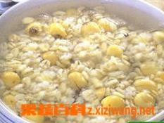 薏米莲子粥（薏米莲子粥的做法）