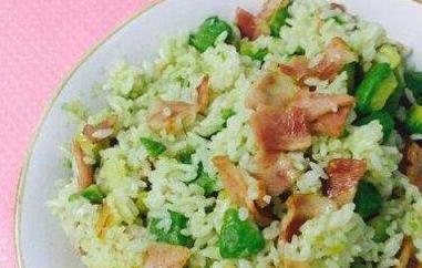 牛油果炒饭太好吃了 牛油果 炒饭