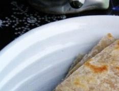 烫面饼怎么做（烫面饼怎么做又软又香的葱花饼）