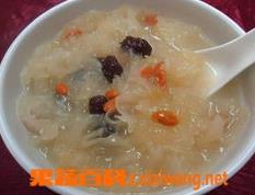 菊花大枣枸杞粥（菊花大枣枸杞粥图片）