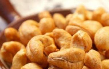 吃腰果的好处和坏处（女人每天吃腰果的好处和坏处）