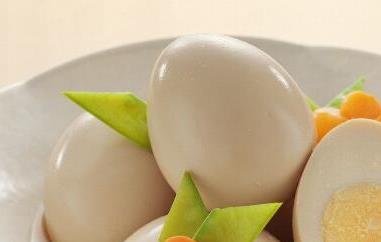 熟鸡蛋的营养价值及功效(熟鸡蛋的作用与功效)