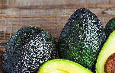 牛油果背后的黑暗真相 牛油果里面黑