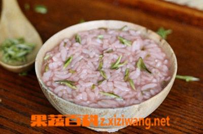 绿茶粥（绿茶粥的功效与禁忌）