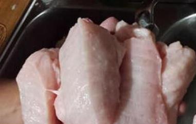 鲨鱼肉为什么那么臭 鲨鱼肉为什么那么臭啊