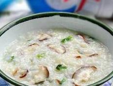 香菇鸡肉粥的材料和做法教程 鸡肉香菇粥怎样做
