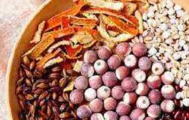 红豆薏米茶的功效与作用及禁忌 红豆薏米茶的功效与作用及禁忌症有哪些