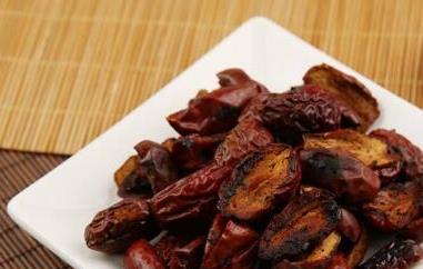 大枣炒焦的功效与作用及禁忌 炒焦的枣的功效与作用及禁忌
