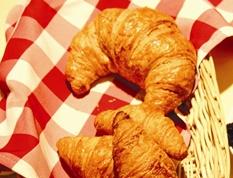 法式牛角包的制作方法技巧 法式牛角包的制作方法技巧窍门