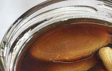 米醋泡姜的功效与作用 米醋泡姜的功效与作用是什么