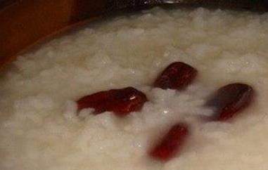 红枣鱼肉粥的做法与功效（营养鱼粥的做法大全）