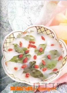 杜仲粥（杜仲粥的功效与作用）