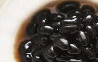 黑豆泡醋有什么功效 黑豆泡醋有什么功效和作用做法