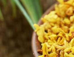 干桂花如何制作 干桂花如何制作糖桂花