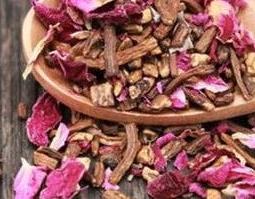 玫瑰花和蒲公英的好处 玫瑰花和蒲公英的好处和功效