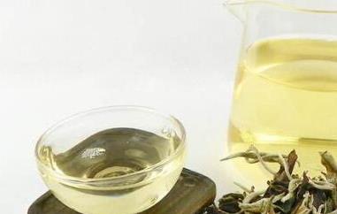 月光白茶怎么冲泡（月光白茶的冲泡方法）