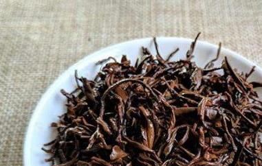 男人长期喝红茶的坏处 男性长期喝红茶的坏处