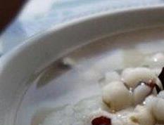 山药薏米红豆粥功效和做法 山药豆薏米红豆粥功效