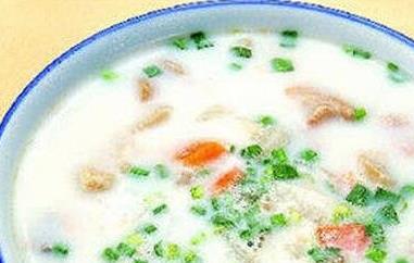 鸡肝鸡肉粥的功效与作用（鸡肝大米粥的功效和作用）