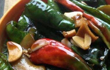 怎样腌制辣椒好吃 怎样腌制辣椒好吃不坏