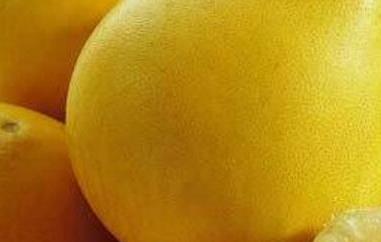 长期吃柚子的功效与作用 经常吃柚子的功效