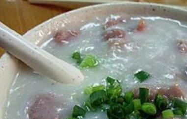 西湖牛肉粥的材料和做法步骤教程 正宗西湖牛肉羹的做法窍门