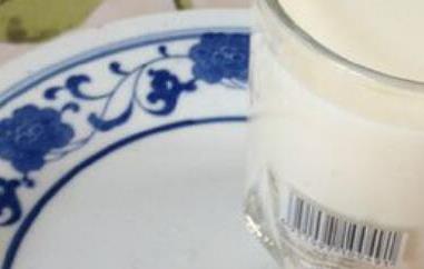 牛奶和鸡蛋能一起吃吗（牛奶和鸡蛋能一起吃吗?）