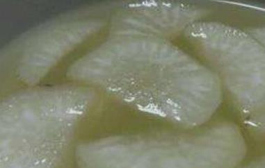白萝卜水的功效与作用及禁忌 冰糖白萝卜水的功效与作用及禁忌