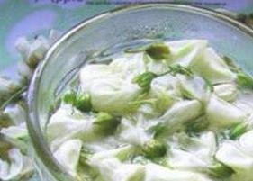 槐花茶的功效与作用及禁忌 槐花茶的功效与作用及禁忌与副作用