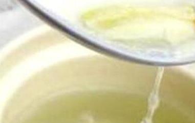 开水泡大蒜有什么功效（温开水泡大蒜的功效）