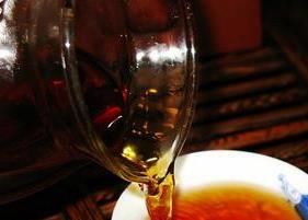 喝普洱茶的功效与禁忌（喝普洱茶的功效与禁忌是什么）