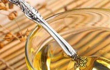 茶油的作用与功效(茶油的作用与功效可以消肿吗)