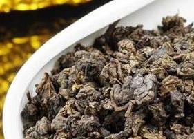 陈年乌龙茶的功效和作用（陈年乌龙茶的功效和作用禁忌）