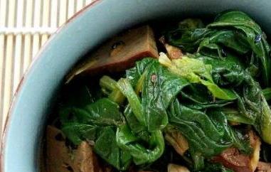 肝泥菠菜的功效与作用 菠菜猪肝粥的营养价值