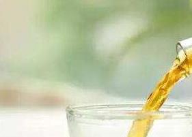 大黄泡茶喝有什么功效(大黄泡茶喝有什么功效呢)