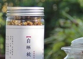 枇杷茶的功效与作用 枇杷茶的功效与作用及副作用