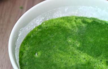 菠菜汁的功效与作用 菠菜汁的功效与作用是什么