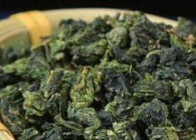 喝铁观音的好处和坏处(喝铁观音的好处和坏处的功效)