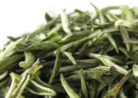 清明绿茶的功效与作用（清明绿茶的功效与作用禁忌）