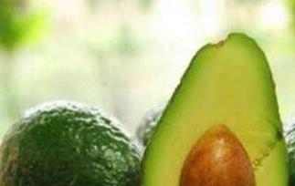 牛油果中间的核怎么吃（牛油果中间那个核可以吃吗）