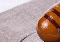 黑蜂蜜与普通蜂蜜区别 云南黑蜂蜜与普通蜂蜜区别