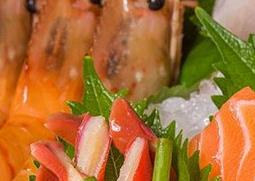 三文鱼为什么可以生吃 三文鱼为什么可以生吃不能熟吃