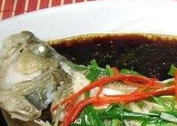 家常蒸鱼的小妙招 家常蒸鱼的小妙招视频
