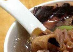 章鱼干煲汤的做法（章鱼干怎么煲汤大全）